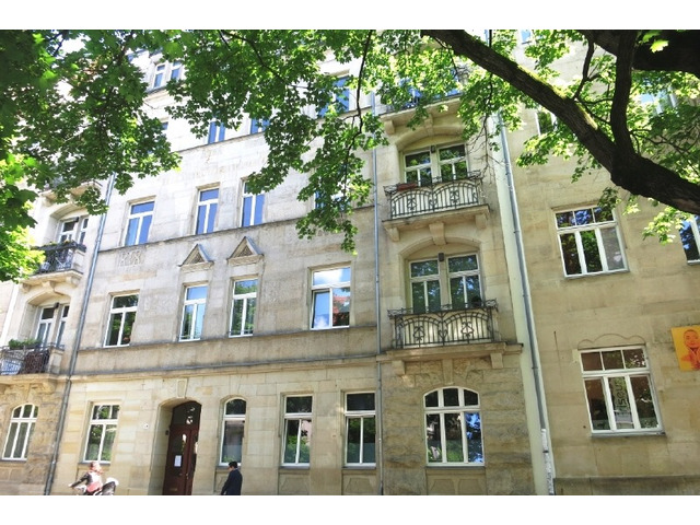 Nahe dem Großen Garten - Gemütliche 2-Zimmerwohnung mit Balkon